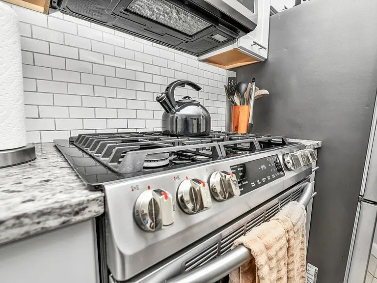 12 Ferndale St #2 — Photo 5