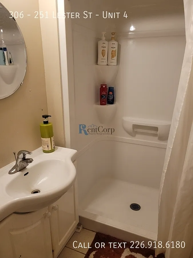5 bed, 2.0 bath, $750 — Photo 2