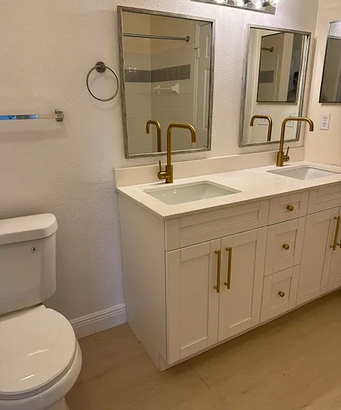9218 Lake Chase Island Way #B12 — Photo 6