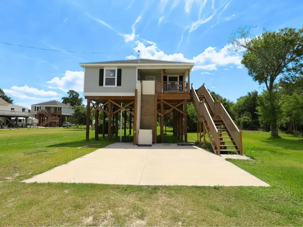 7285 Grand Caillou Rd, Dulac, LA 70353