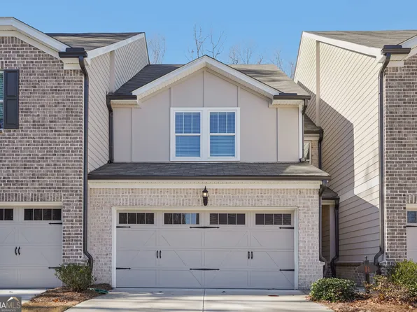 16 Beech Ln S, Dawsonville, GA 30534