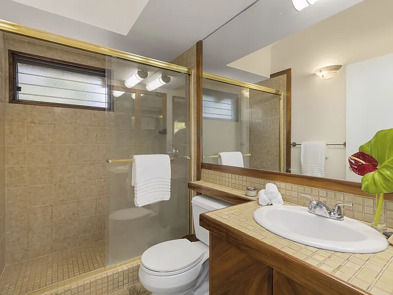 453 Portlock Rd — Photo 25