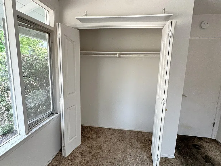 2441 Helena St — Photo 27