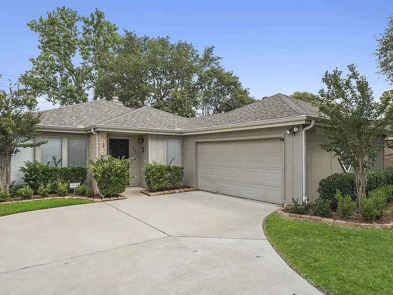 1022 Red Rock Canyon Dr — Photo 1