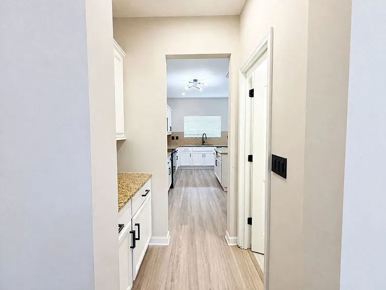 12881 Clydesdale Dr — Photo 9