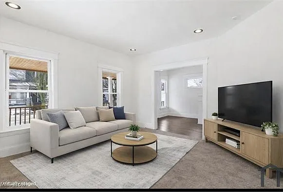 10525 Elk Ave — Photo 8