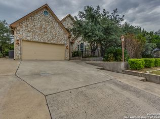 26140 White Eagle Dr, San Antonio, TX 78260