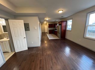 142 Sunset Ave #1, Newark, NJ 07106