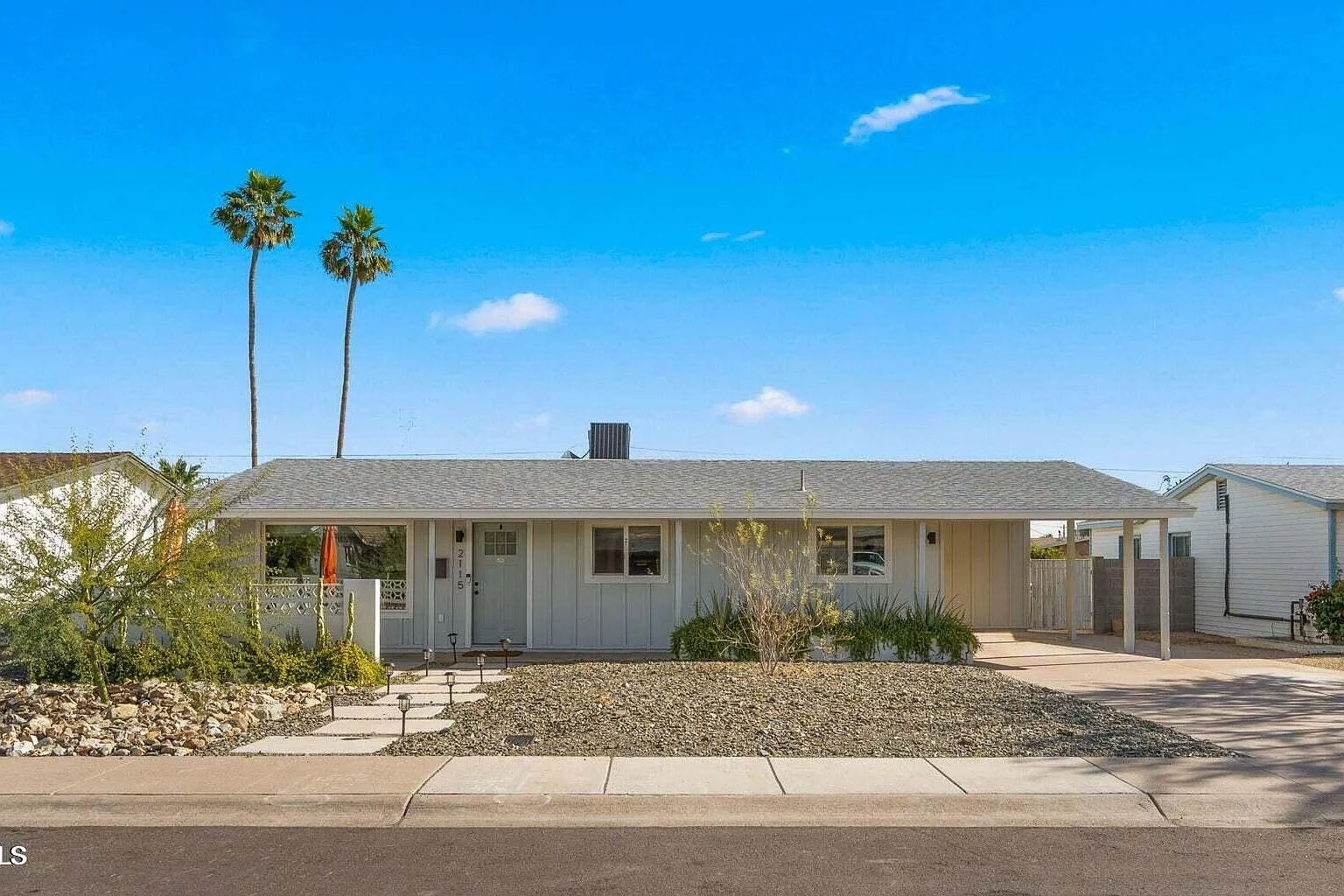 3 bed, 2.5 bath, 1450 sqft, $4,500 — Photo 2