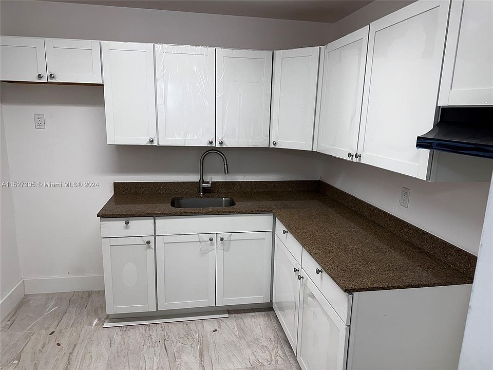 1st image of 15225 NE 6th Ave APT B309