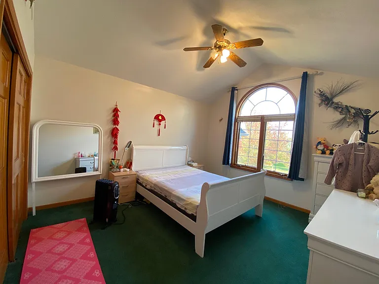 7805 Rutherford Ct — Photo 28