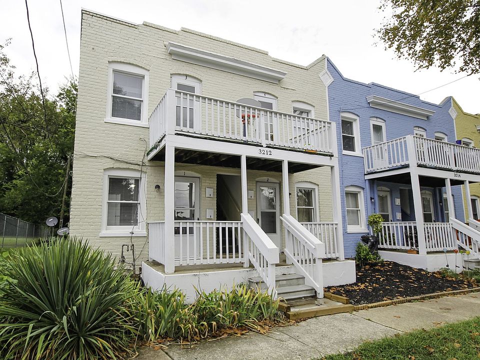1st image of 3212 O St APT 1