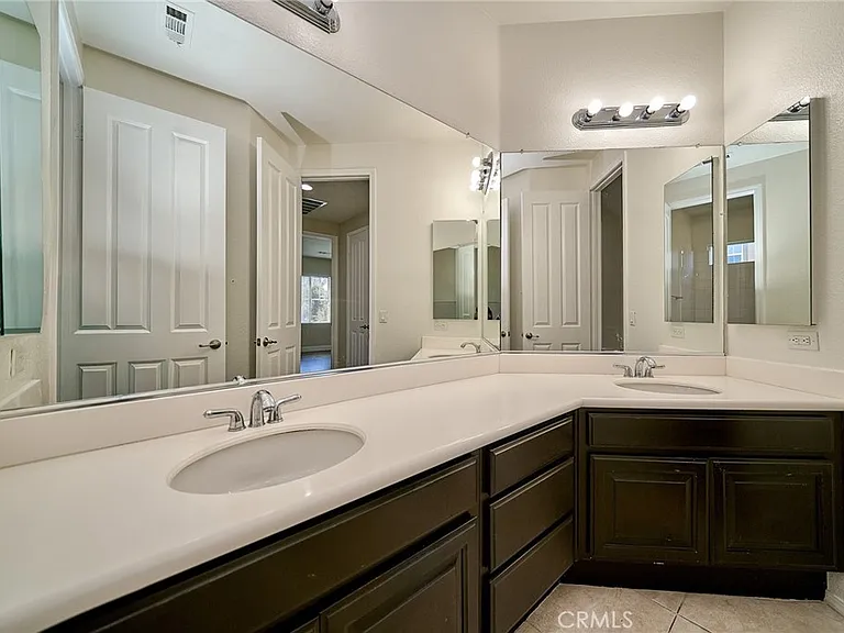 8827 Soothing Ct — Photo 41