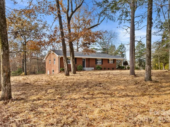 1749 New House Rd, Shelby, NC 28150