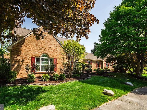 3rd image of 6200 Homespun Ln