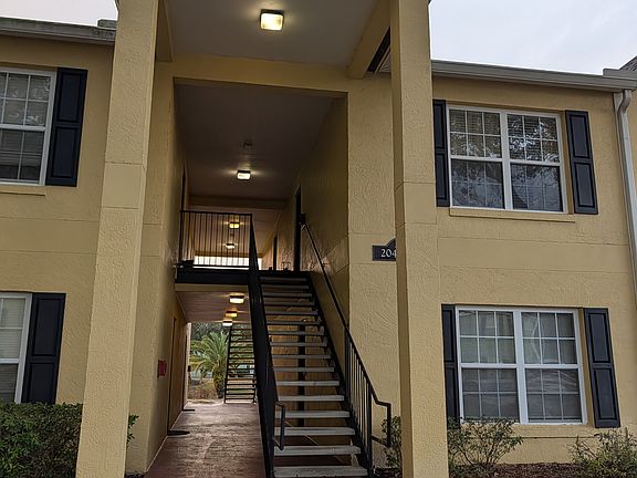 2nd image of 2041 Dixie Belle Dr APT K
