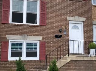 33 County Ct, Gaithersburg, MD 20878