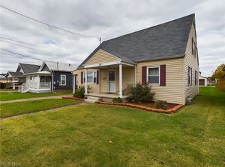 513 28th St, Vienna, WV 26105