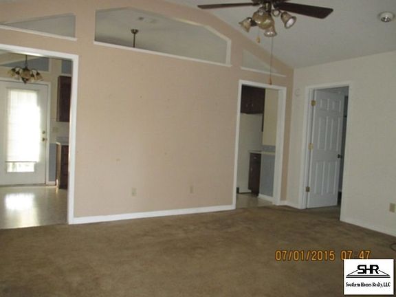 4th image of 4585 Tradewinds Way