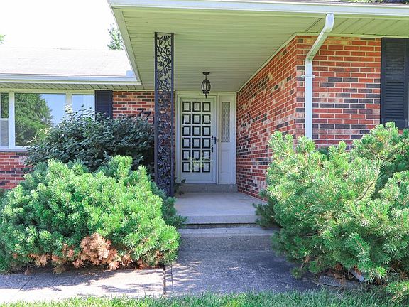 3rd image of 7715 Beldale Ave