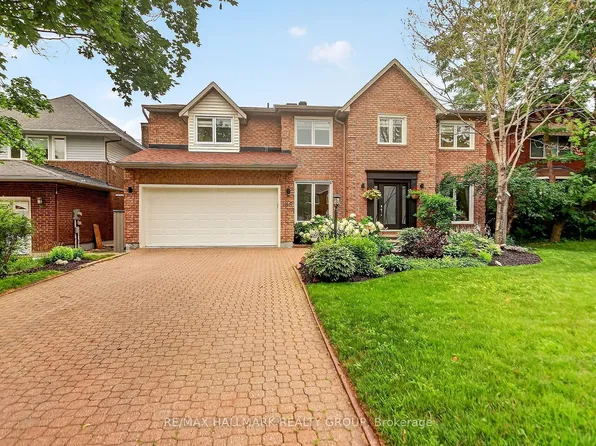 185 Knudson Dr, Ottawa, ON K2K 2C3