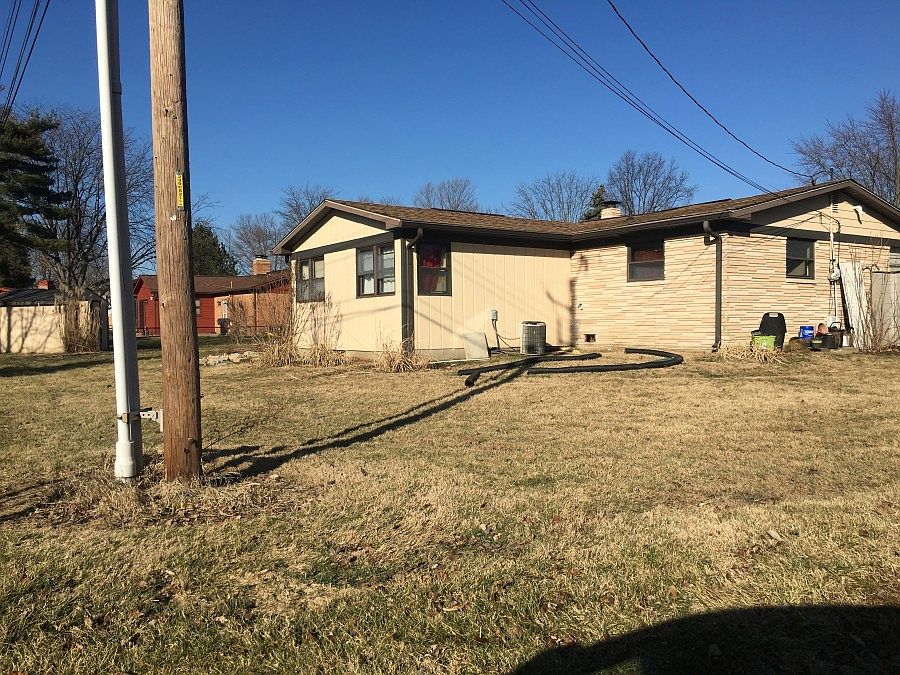 2nd image of 8815 E 15th St