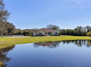 6404 45th Avenue Dr E, Bradenton, FL 34203