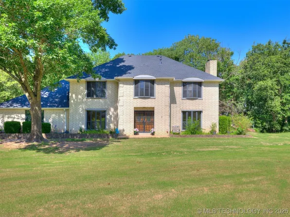 8934 S 41st West Ave, Tulsa, OK 74132