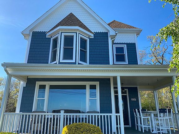 3rd image of 208 Shore Dr