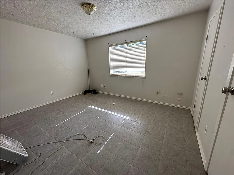 14846 Waterside Dr — Photo 10