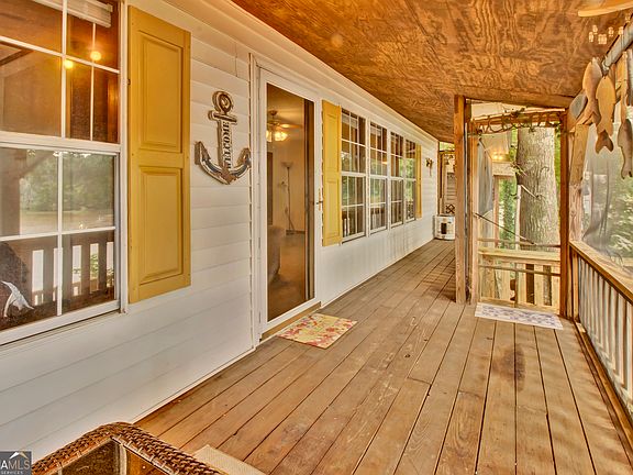 2nd image of 119 Willow Way