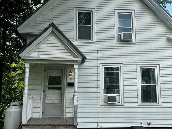 182 Grove St #B, Littleton, NH 03561