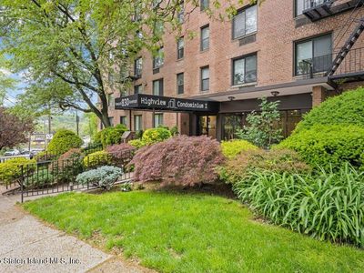 830 Howard Ave APT 4H, Staten Island, NY, 10301