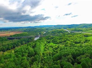 Redington Rd, Hellertown, PA 18055