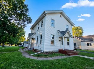 400 4th Ave, Mendota, IL 61342