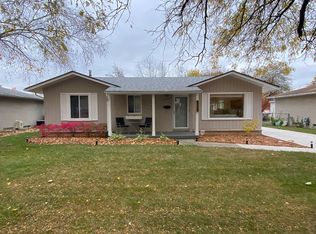 6724 Burnham Dr, Canton, MI 48187