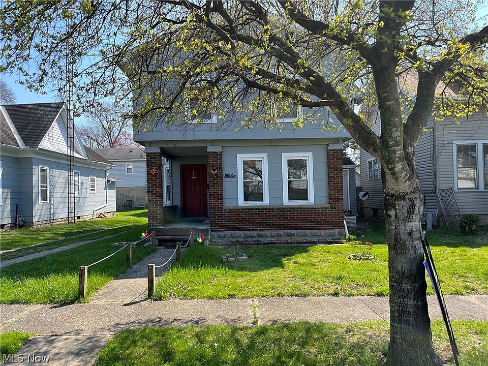 1st image of 2408 Lynn St