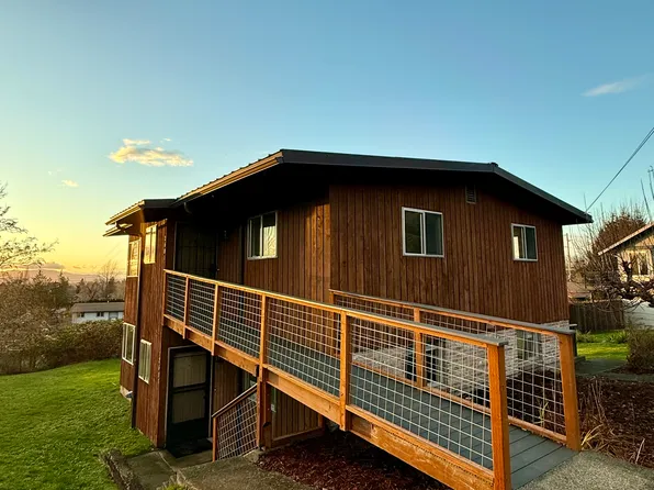 2601 Huron St, Bellingham, WA 98226