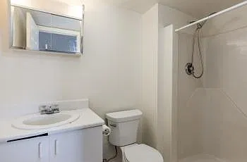 18 Elmer St — Photo 4