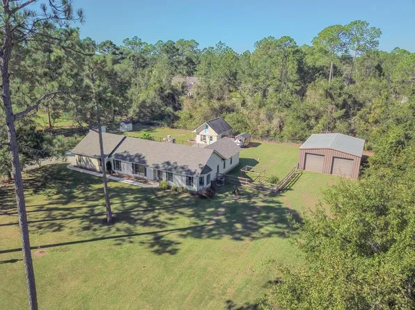 99 Pineland Pl, Nashville, GA 31639