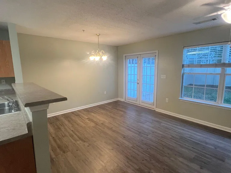 335 Crooked Pine Trl — Photo 7