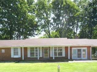 138 Highsmith Ct, Russellville, AL 35654