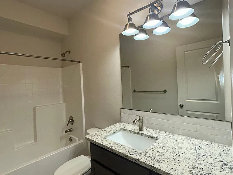 212 Broken Pine Ln — Photo 20