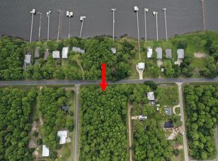2483 Highway 98 E, Carrabelle, FL 32322
