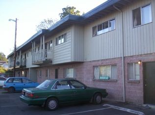 229 S 2nd St #28, Springfield, OR 97477