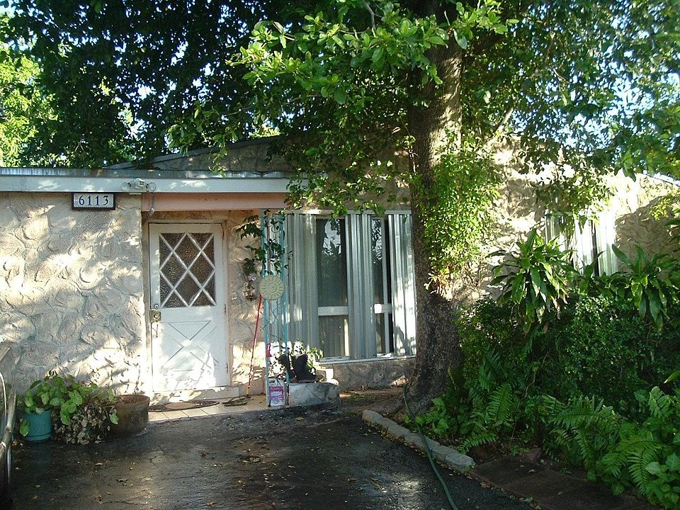 3/1 Garden Home with Fruit Trees,