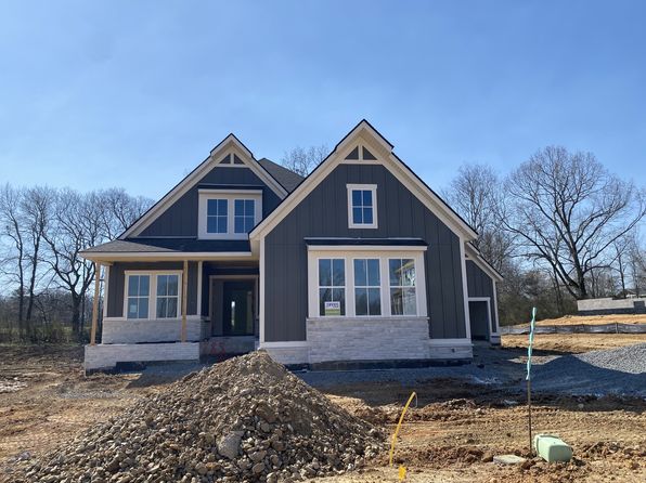 7285 Orrinshire Dr, Fairview, TN 37062