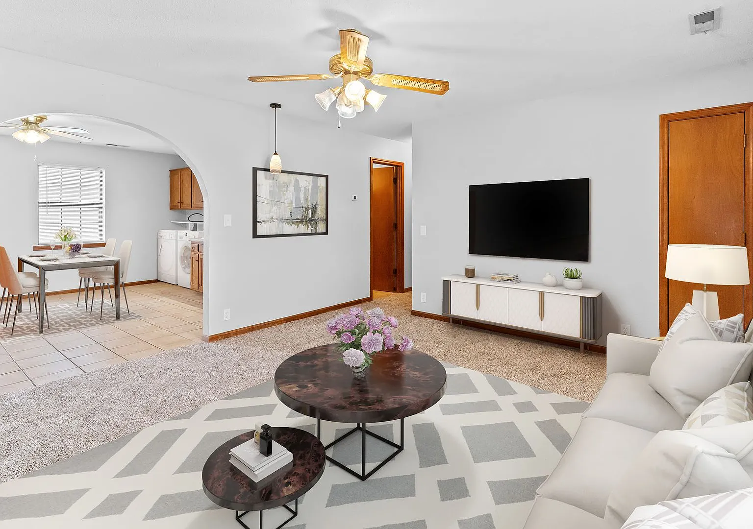 11801 Wood Oak Ave — Photo 2