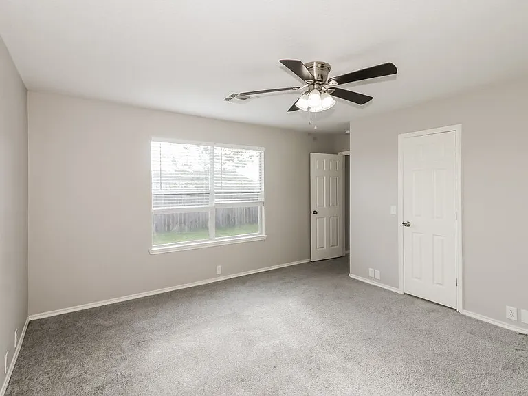 6027 Water Violet Ln — Photo 8