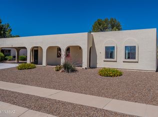1311 N Paseo Del Cervato, Green Valley, AZ 85614